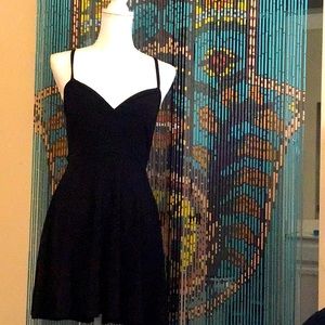 MED SOLOMIO LITTLE BLACK SKATER DRESS W ADJUSTABLE BACK